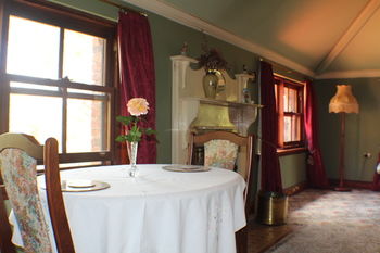 Storey Grange - Yamba Accommodation 39