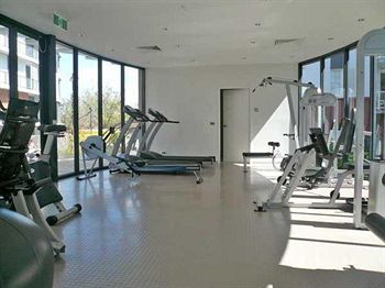 Astra Apartments - St Kilda Rd - Yamba Accommodation 3