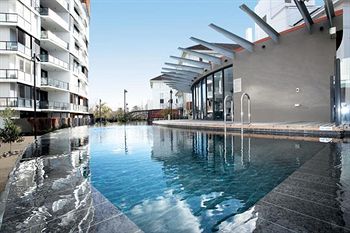 Astra Apartments - St Kilda Rd - Yamba Accommodation 1
