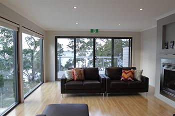 The Edgewater Bed & Breakfast - Yamba Accommodation 14
