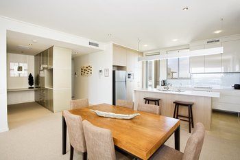 White Shells Luxury Apartments - Yamba Accommodation 18
