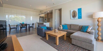 White Shells Luxury Apartments - Yamba Accommodation 51