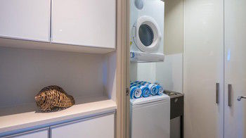 White Shells Luxury Apartments - Yamba Accommodation 53