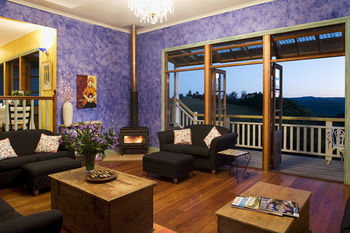 The Spotted Chook - Yamba Accommodation 18