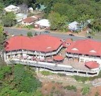 Mayfield on Montville - Yamba Accommodation