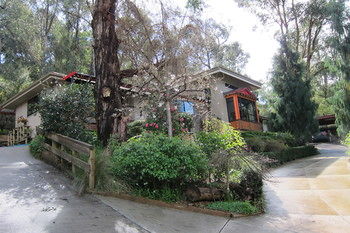 Cherryblossom B&B - Yamba Accommodation 16