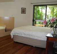 Montville Grove Romantic Cottages - Yamba Accommodation