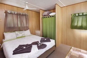 Mapleton Cabins & Caravan Park - Yamba Accommodation 5