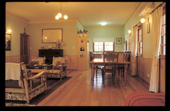 Woollamia Village Retreat - Yamba Accommodation 13