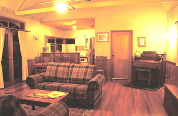 Woollamia Village Retreat - Yamba Accommodation 25