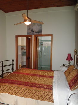 Woollamia Village Retreat - Yamba Accommodation 34