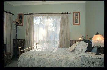 Woollamia Village Retreat - Yamba Accommodation 52