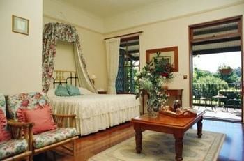 Montville Provencal - Yamba Accommodation 1