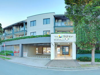 The Brighton Apartments - Yamba Accommodation 4