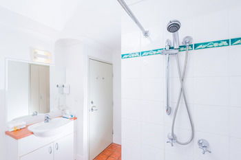 The Brighton Apartments - Yamba Accommodation 8