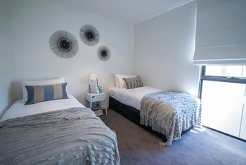 Apartment2c - Highline - Yamba Accommodation 8