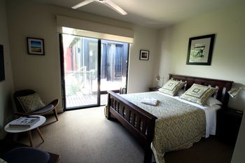 Phoenix Eumundi Bed & Breakfast - Yamba Accommodation 1