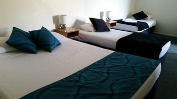 Motel In Nambour - Yamba Accommodation 1