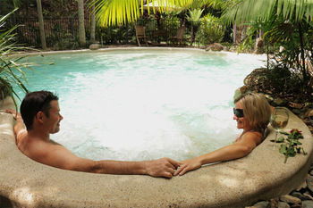 Alaya Escape - Yamba Accommodation 37