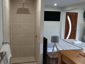 Alaya Escape - Yamba Accommodation 52