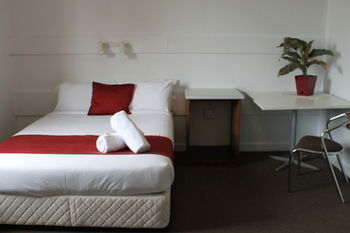 Hotel Beach House Nambour - Yamba Accommodation 3