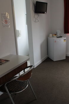 Hotel Beach House Nambour - Yamba Accommodation 10