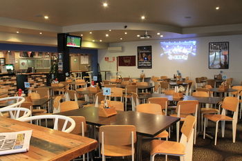 Hotel Beach House Nambour - Yamba Accommodation 15