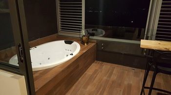 Altitude On Montville - Yamba Accommodation 23