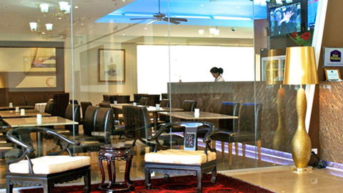 BEST WESTERN Astor Metropole Hotel And Apartments - Yamba Accommodation 0