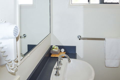 BEST WESTERN Boulevard Lodge - Yamba Accommodation 11
