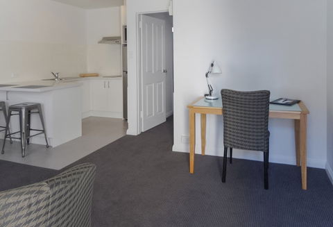 BEST WESTERN Fawkner Airport Motor Inn And Serviced Apartments - Yamba Accommodation 2