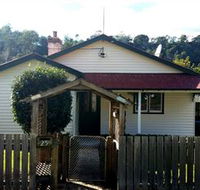 Brothers Town Cottage - Yamba Accommodation