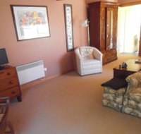 John and Eva Selles Studio Apartment - Yamba Accommodation