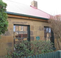Amelia Cottage - Yamba Accommodation