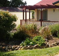 Belle Cottage - Yamba Accommodation