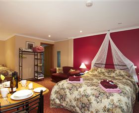 NorthEast Restawhile Bed And Breakfast - Yamba Accommodation 1