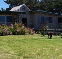 Clifton Beach Lodge - Yamba Accommodation