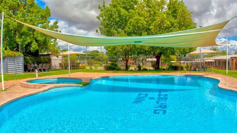 Alzburg Resort Mansfield - Yamba Accommodation 2