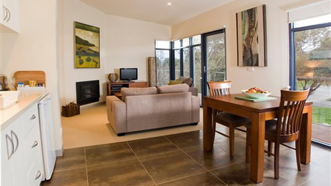 Aireys Inlet Getaway Resort - Yamba Accommodation 1