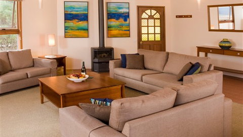Aireys Inlet Getaway Resort - Yamba Accommodation 4
