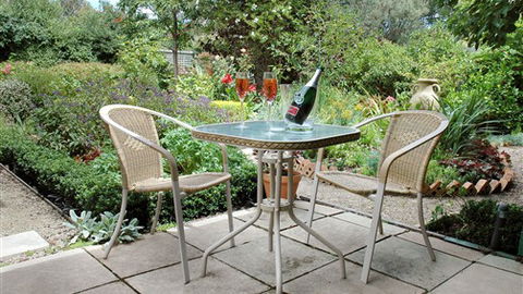 Woodland By The Bay - Yamba Accommodation 3