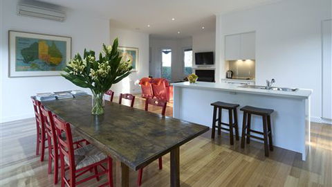 The Cottage At Bolobek - Yamba Accommodation 1