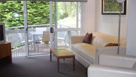 Kunala Chalet - Pinnacle Valley Resort - Yamba Accommodation 0