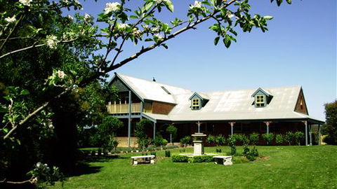 Lawson Lodge Country Estate - Yamba Accommodation 0