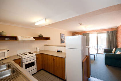 Allan Cunningham Motel And Old Wagon Restaurant - Yamba Accommodation 1