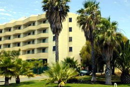 Atrium Hotel Mandurah - Yamba Accommodation 1