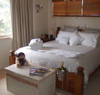 Ayr Bed and Breakfast on McIntyre - Yamba Accommodation