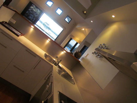 Club Yamba Luxury Hilltop Villas - Yamba Accommodation 9