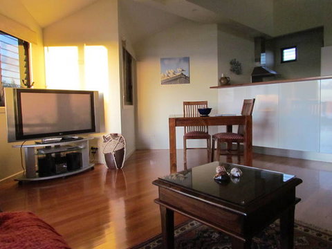 Club Yamba Luxury Hilltop Villas - Yamba Accommodation 11