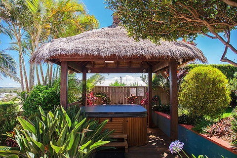 Club Yamba Luxury Hilltop Villas - Yamba Accommodation 15